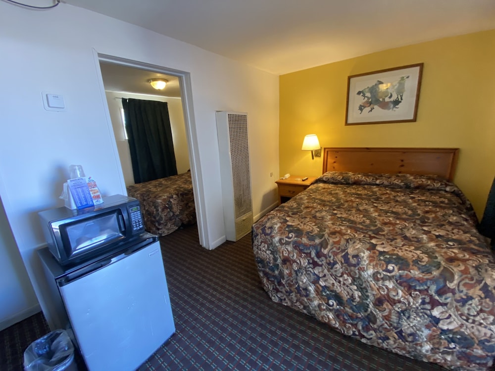 Ranger Motel - photo 4