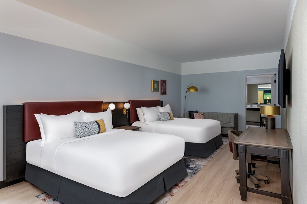 Hotel Indigo West Chester Downtown by IHG - photo 10
