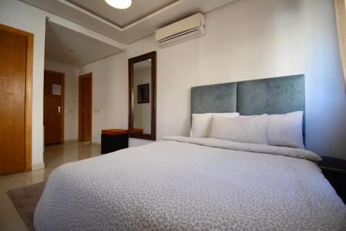 Studio chic cosy au centre de l'hivernage marrakech — 4-Star Luxury Hotel in Marrakesh, Morocco