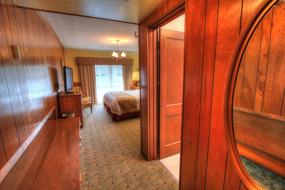 The Historic Gatlinburg Inn - photo 23
