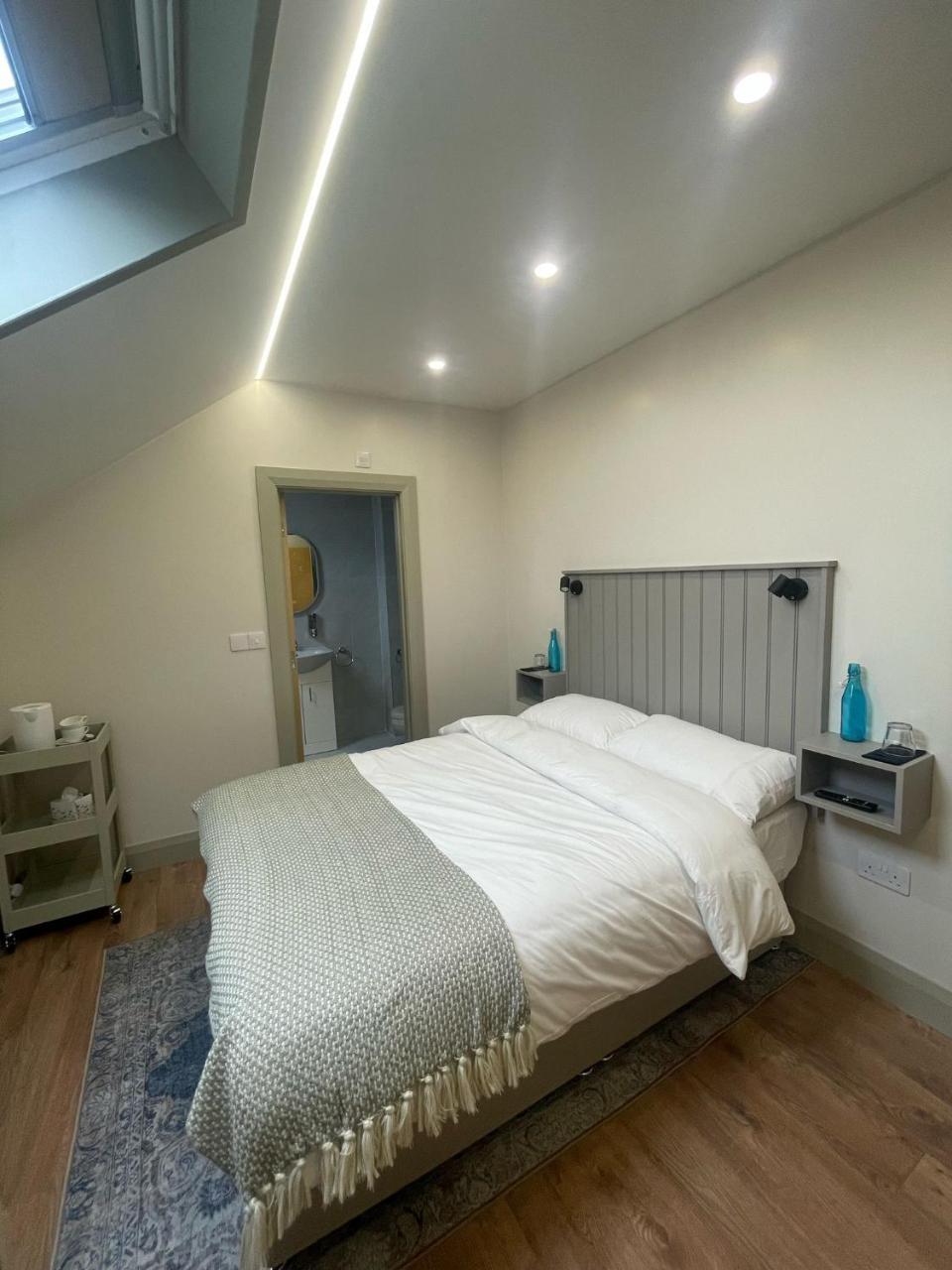 Gills Courtyard Accommodation - last minute hotel in Crossmolina