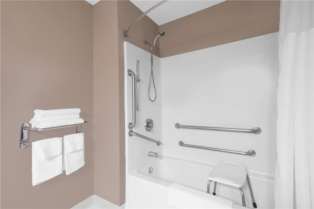 Days Inn by Wyndham Watertown - photo 8