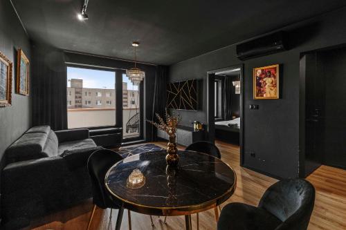 Lam Boho Ac Balcony — 4-Star Luxury Hotel in Bratislava, Slovakia