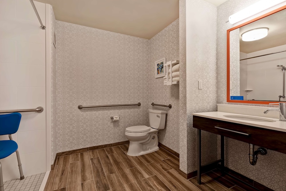 Hampton Inn & Suites Rohnert Park Sonoma County - photo 16