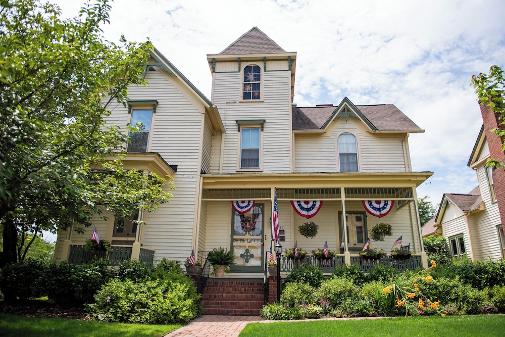 Carrier Houses B&B - photo 59