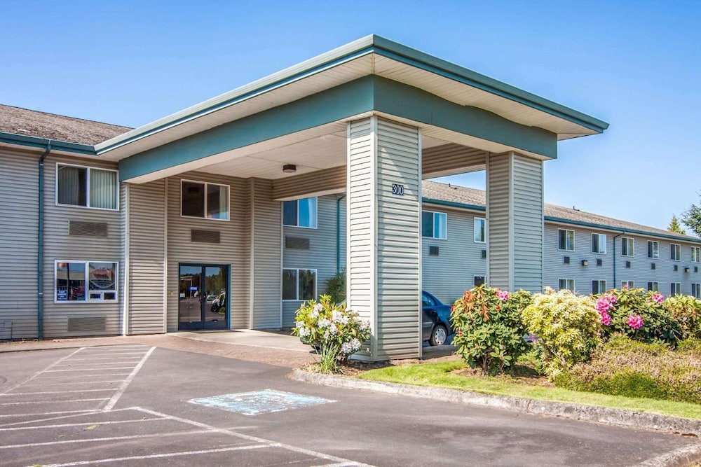 Bridgeway Inn & Suites Sublimity - last minute hotel in Sublimity