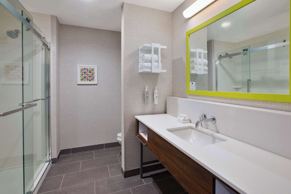 Hampton Inn & Suites by Hilton Indianapolis South Greenwood - photo 23