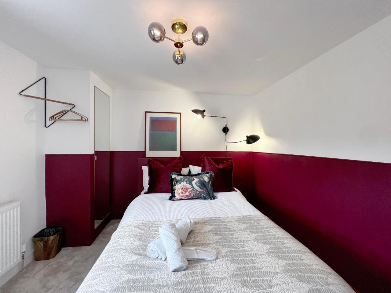 Boutique Double Room in Terrace Home University Hospital City Centre
