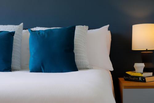 Amroth House — 4-Star Luxury Hotel in Cardiff, United Kingdom