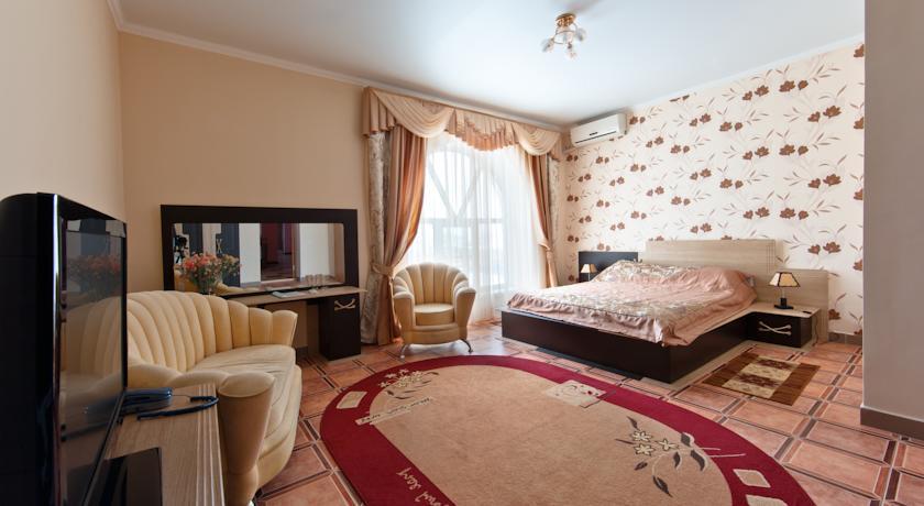 Babylon Hotel — hotel in Yeysk
