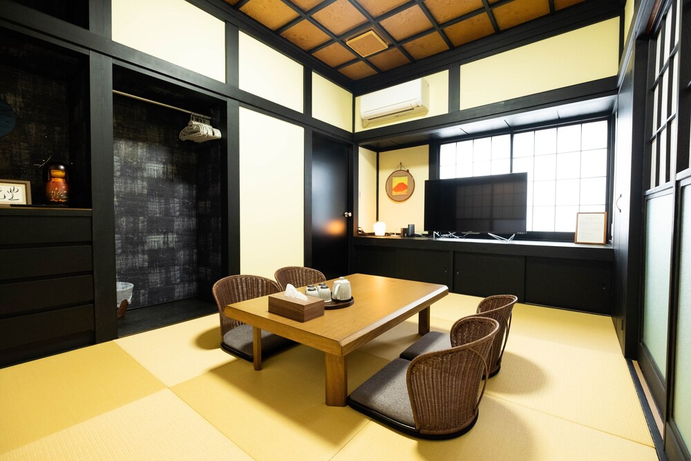 Enjoy Mt Fuji A Vr in Fujiyoshida, Japan