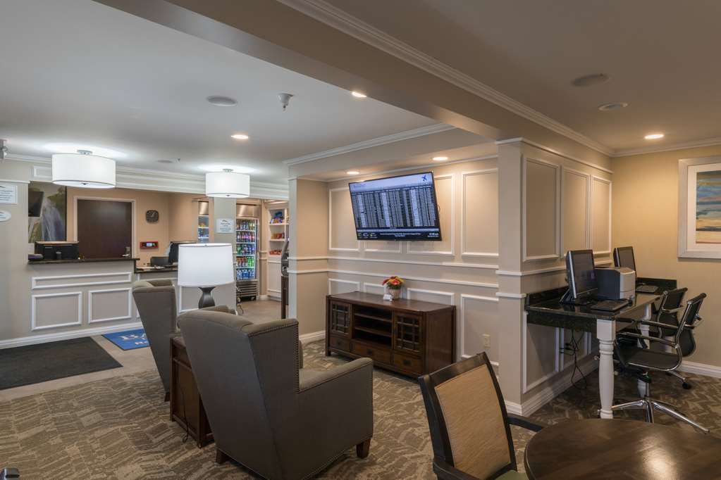 Baymont by Wyndham Detroit Airport Romulus - photo 14