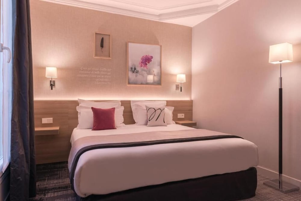 Hotel Magda Champs Elysées - last minute hotel in Paris