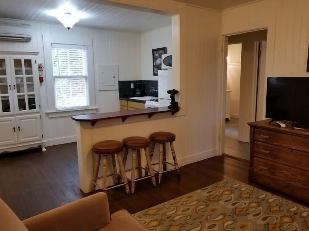China Creek Cottages - photo 5