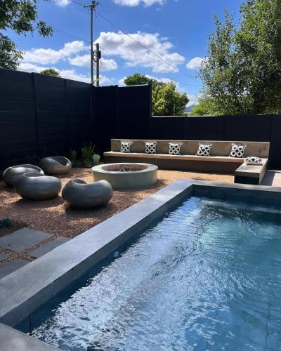 Hygge House — 4-Star Luxury Hotel in Robertson, South Africa