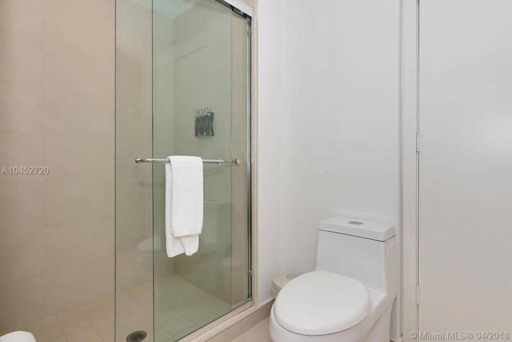 Ocean View 2 Bedrooms 2 Bathrooms @ Hyde Resort - photo 27