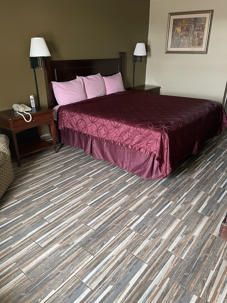 Plaza Inn Big Spring - photo 10