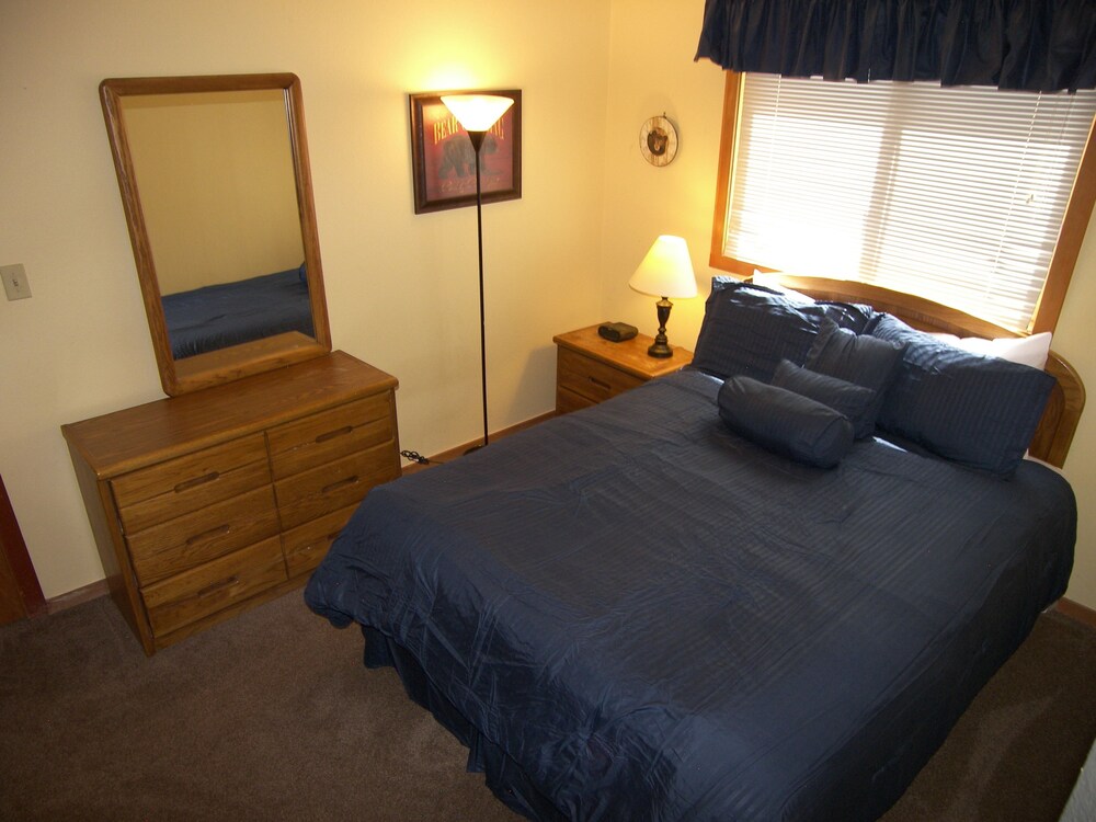 Snowscape 2 Bed 2 Bath - photo 11