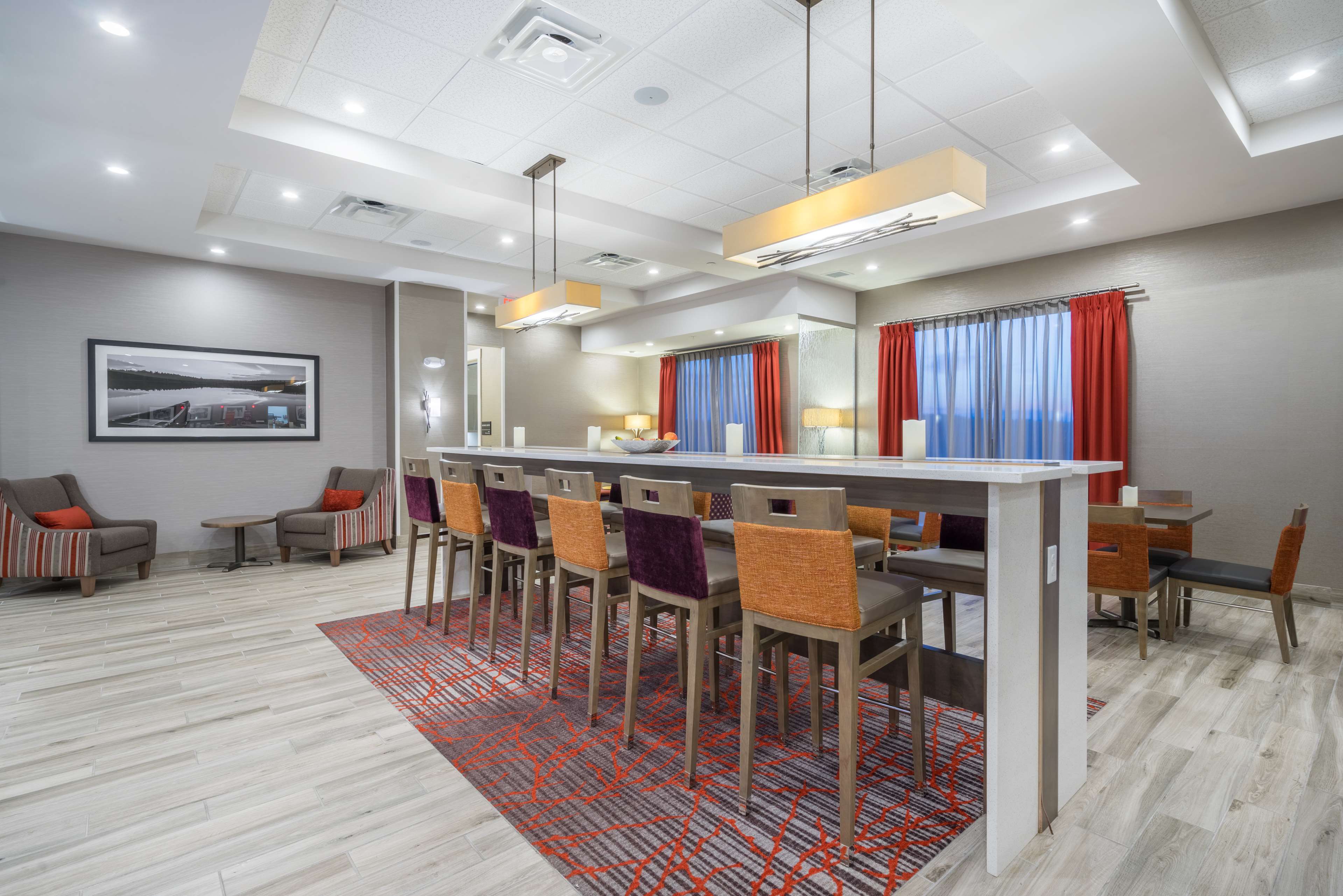 Hampton Inn Oxford - photo 4