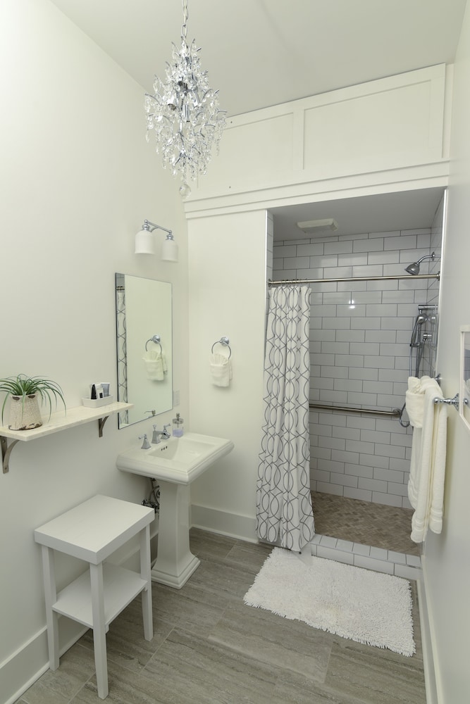 607 Bay Inn Downtown Beaufort - photo 50