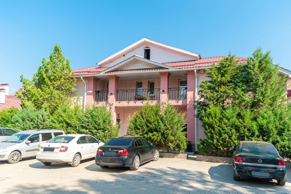 Na Dvinskoy Hotel in Volgograd, Russia