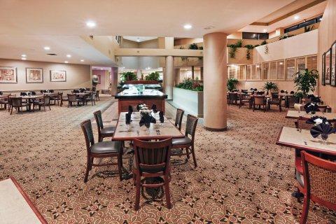 Holiday Inn Norman - photo 10