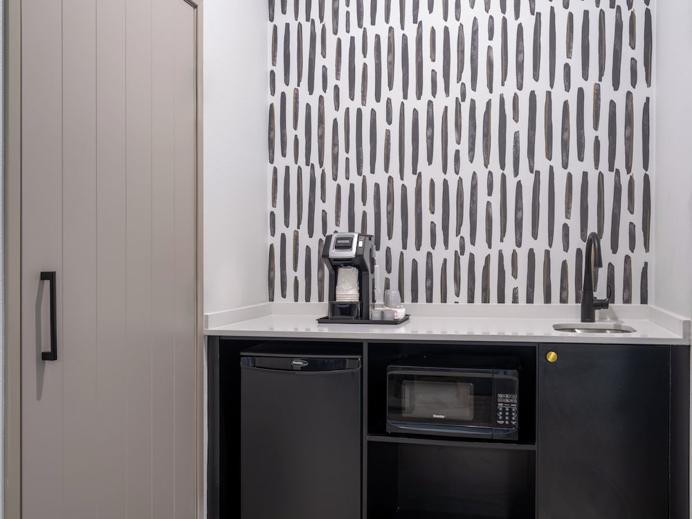 Atwell Suites Fort Worth Alliance Area by IHG - photo 13