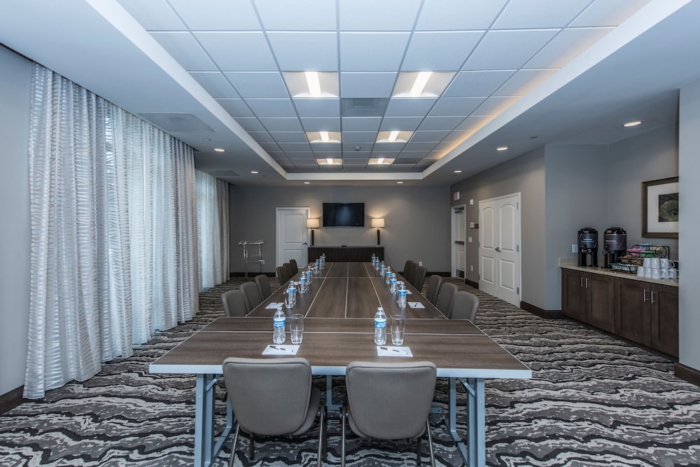 Staybridge Suites Charleston Mount Pleasant by IHG - photo 47