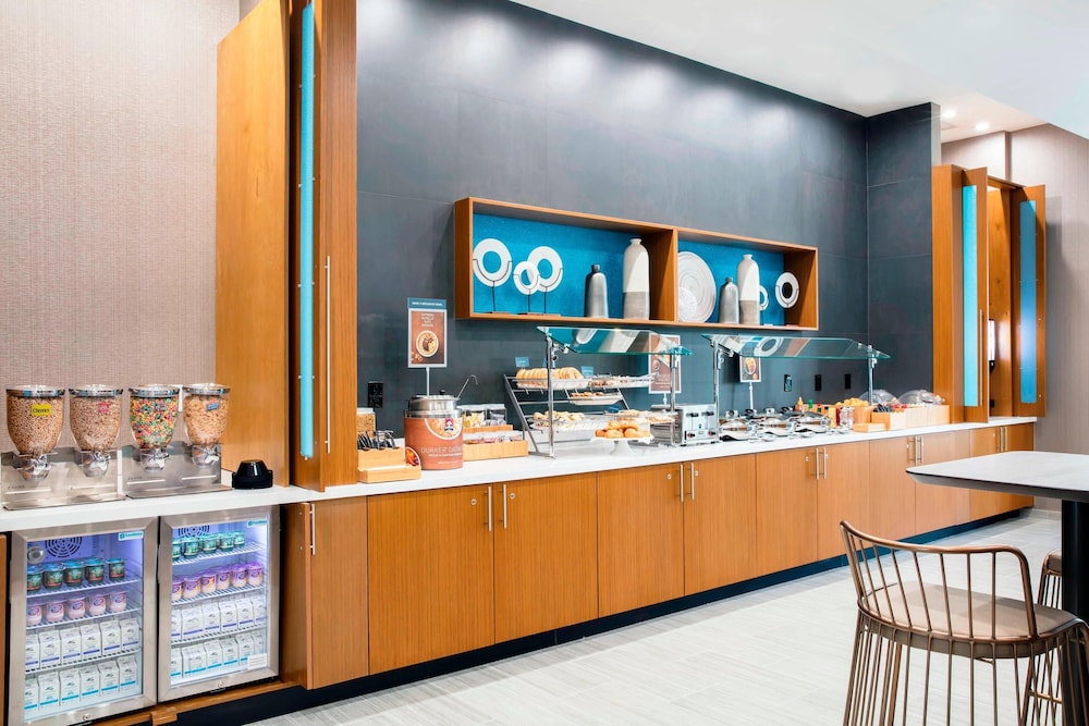 SpringHill Suites by Marriott Miami Doral - photo 17