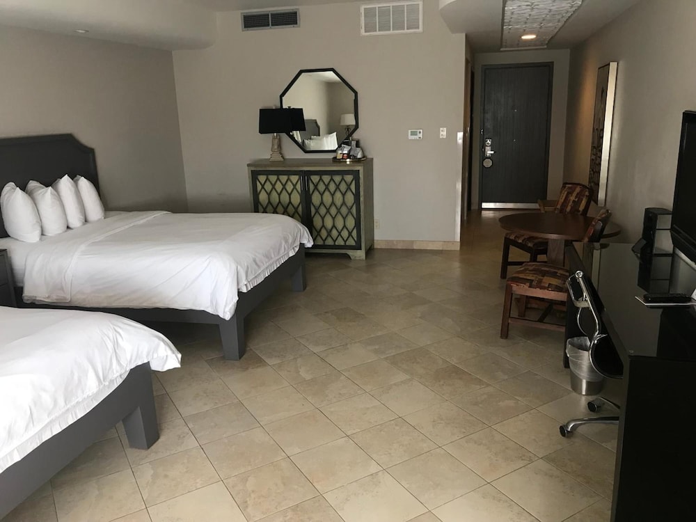 Hollywood Hotel - photo 5