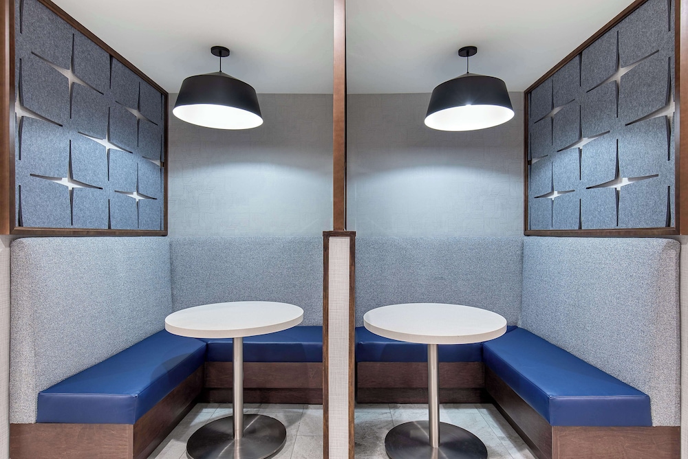 Hampton Inn by Hilton Albertville - photo 2