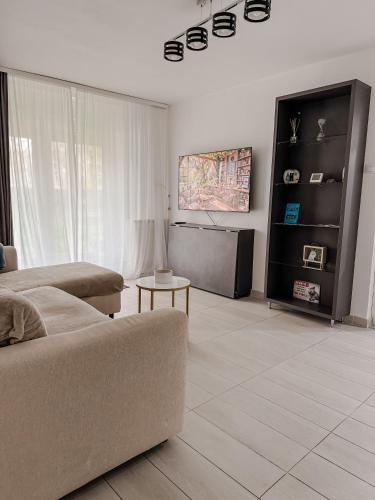 Hideout Cozy 2 rooms near Palas Mall & city center warmy invoice available parking space Ultracomfy — 4-Star Luxury Hotel in Iasi, Romania