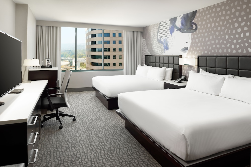 Hilton Woodland Hills Los Angeles - photo 13