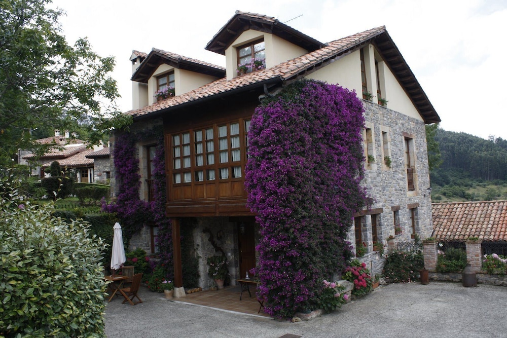La Nozal de la Peña in Villaviciosa, Spain