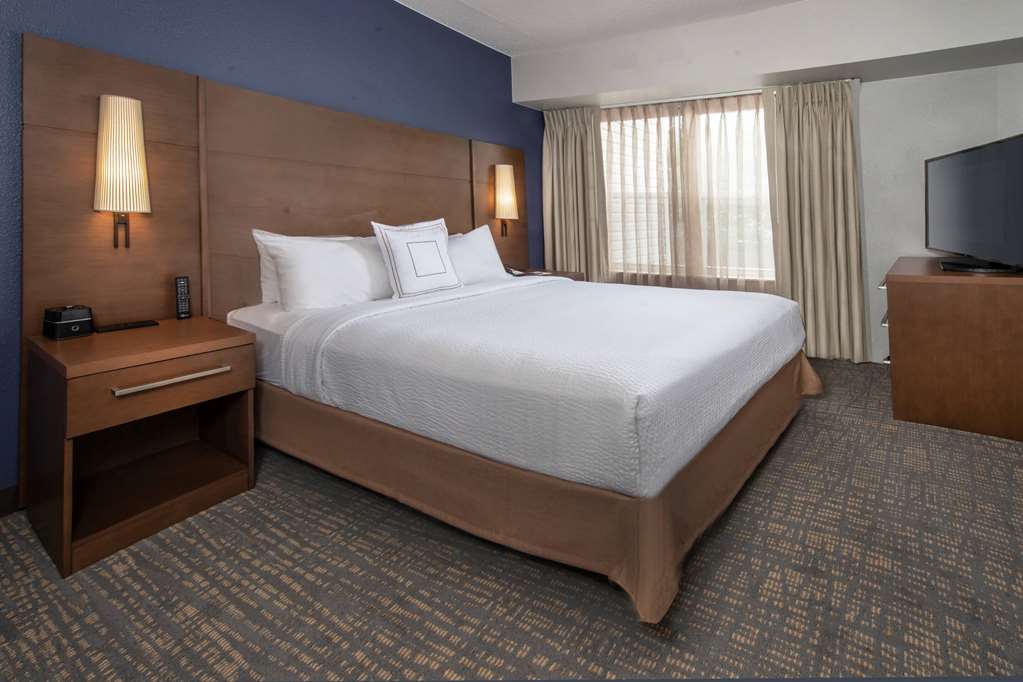 Sonesta ES Suites Baltimore BWI Airport - photo 17