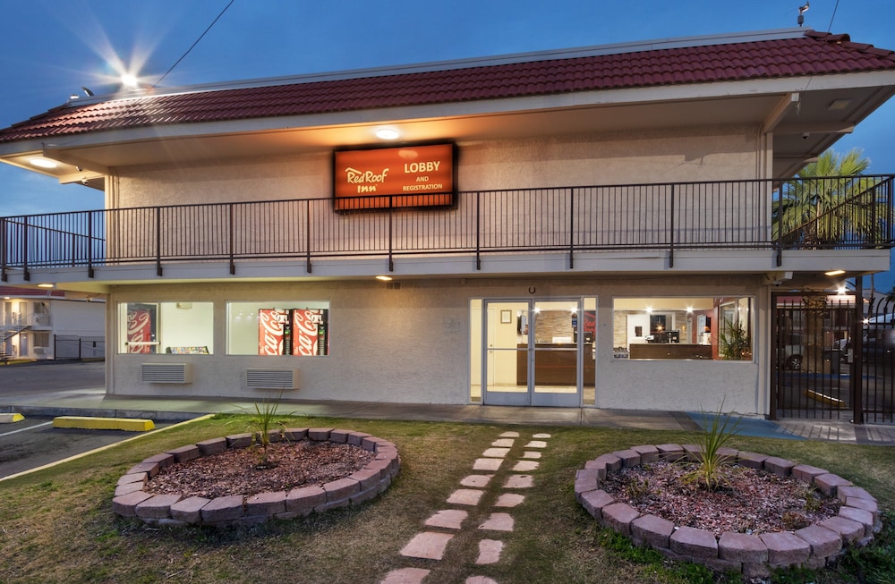 Red Roof Inn Phoenix Midtown - photo 26