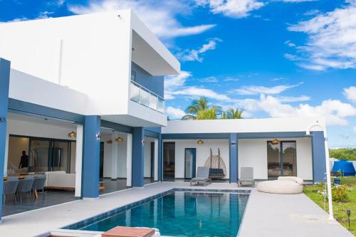 Villa Rapha — 4-Star Luxury Hotel in Le Gosier, Guadeloupe