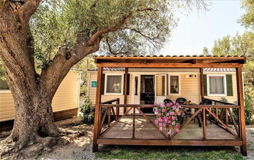 Villaggio Acquamarina - carbon neutral hotel in Pisciotta