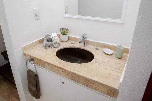 Brisas Shores Penthouse Beachfront Ocean View Terrace Cancun Hotel Zone 2 bedrooms