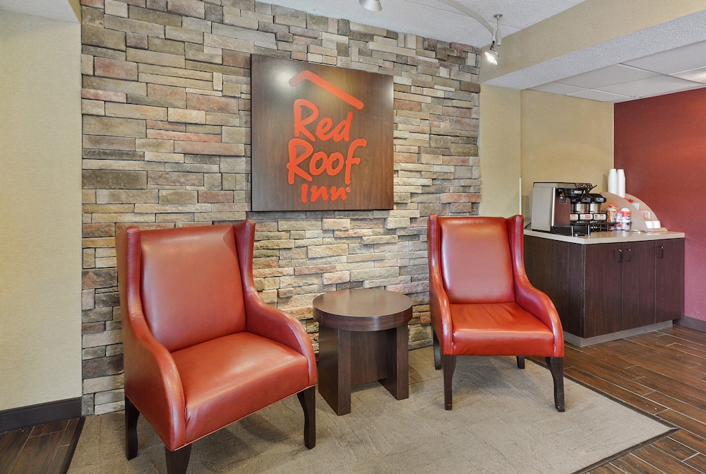 Red Roof Inn Huntington - photo 2