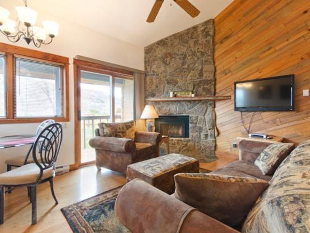 The Pines — 4-Star Luxury Hotel in Steamboat Springs, United States