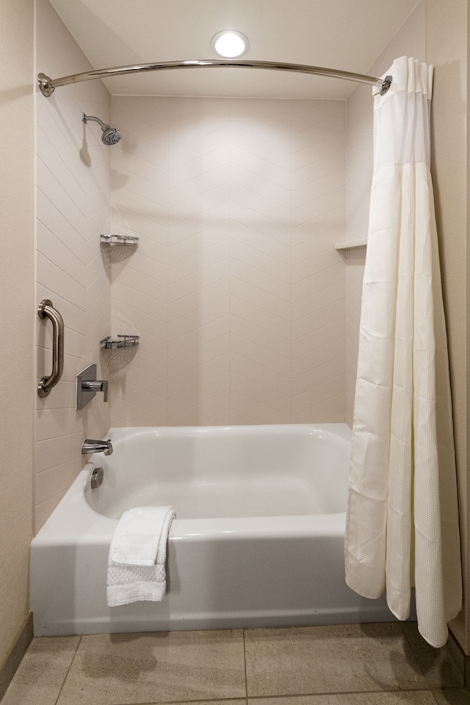 Fairfield Inn & Suites by Marriott Phoenix West Tolleson - photo 9