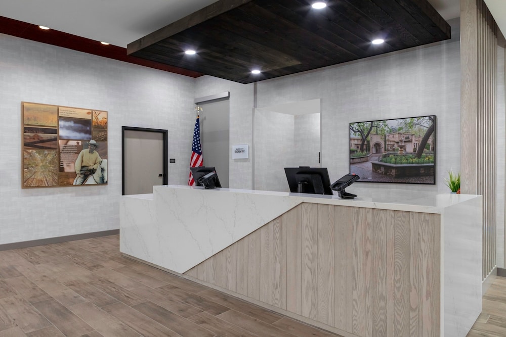 Fairfield by Marriott Inn & Suites Buckeye Verrado - photo 2