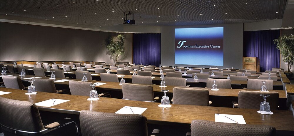 Fogelman Executive Center - photo 9