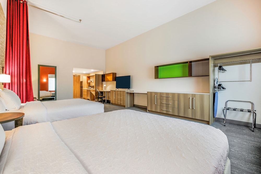 Home2 Suites by Hilton Madison East - photo 14