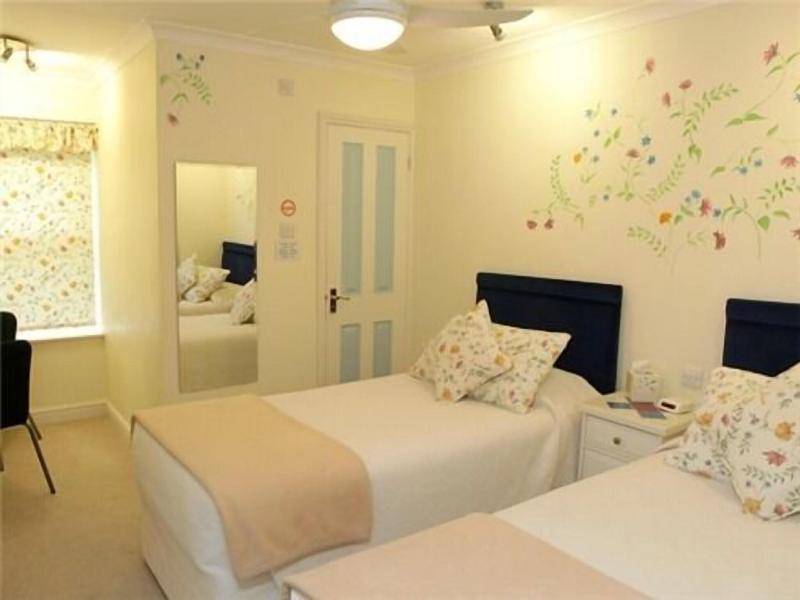 Little Bullocks Farm - carbon neutral hotel in Bishops Stortford