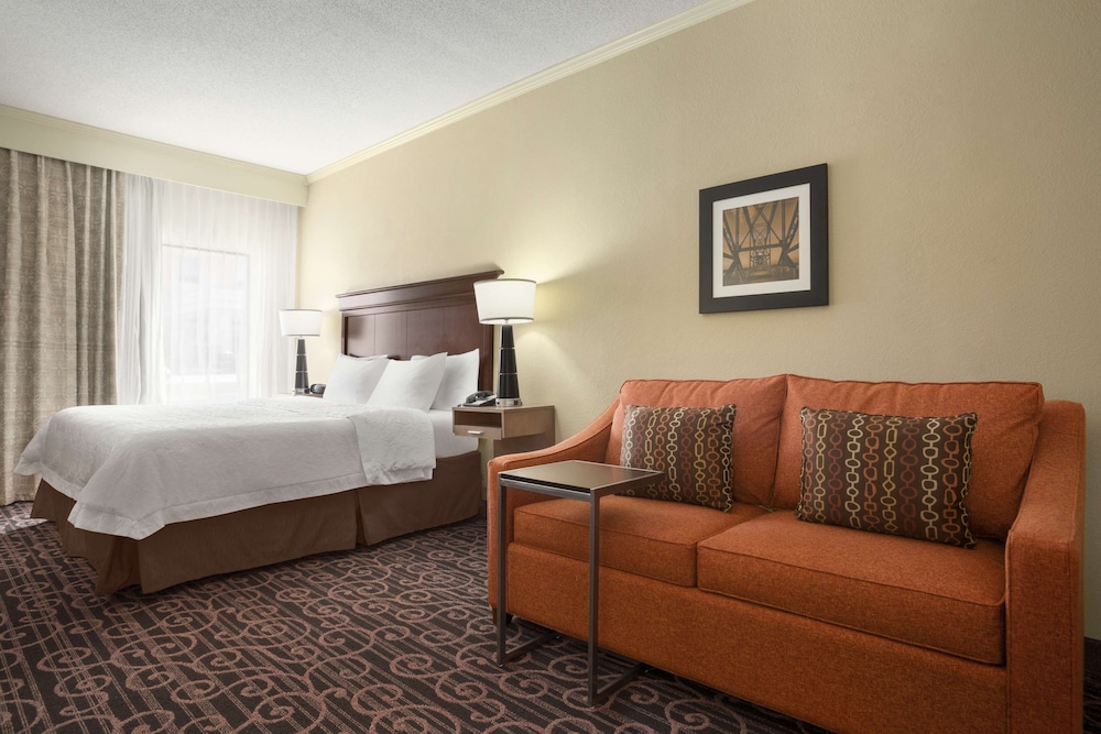Hampton Inn Forrest City - photo 7