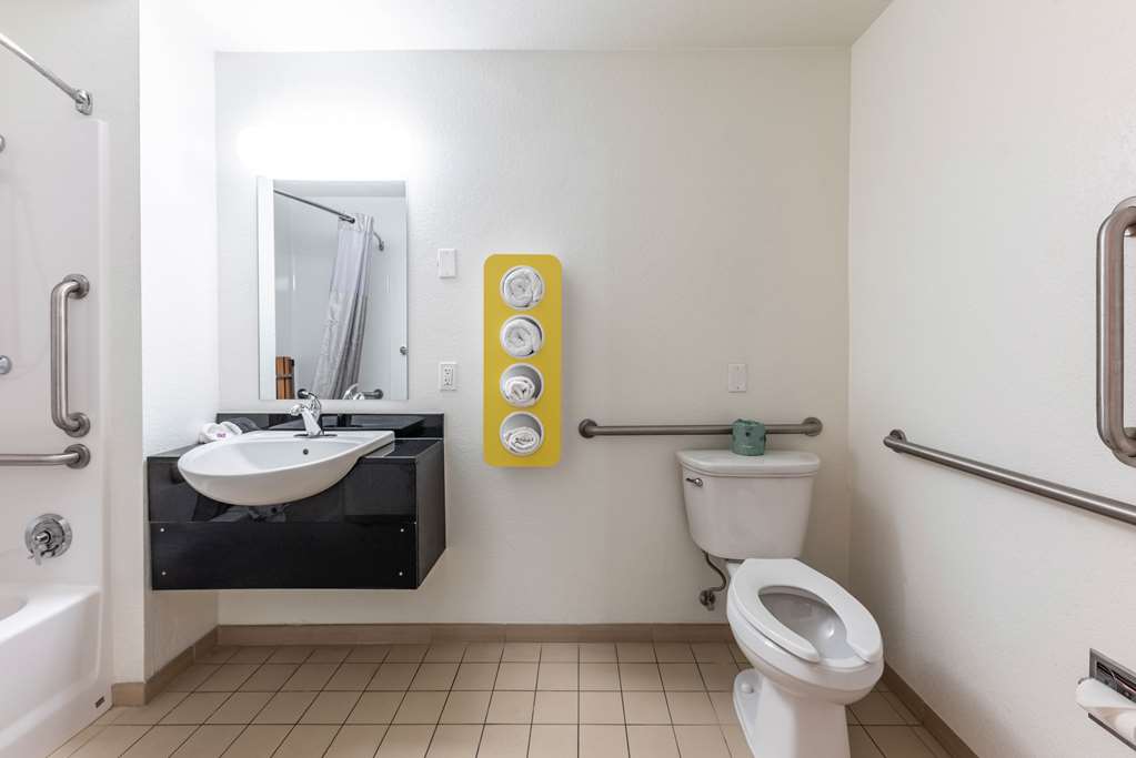 Motel 6 North Richland Hills TX - photo 29