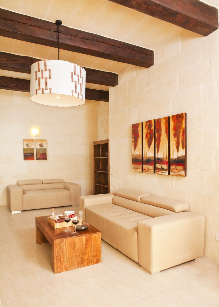 Serkuzan in Xaghra, Malta