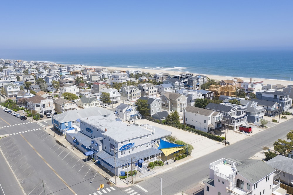 Surf City Hotel - photo 94